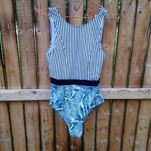 Cupshe Striped Multi Pattern Women's Swimsuit Swimming One Piece Tie Low Back